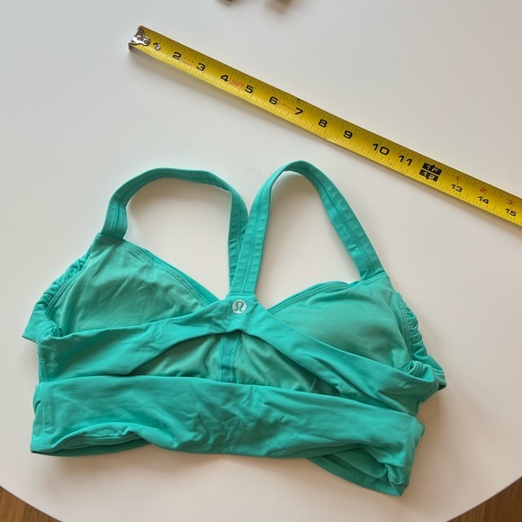 Lululemon Wrap it up Bra in Teal (Size 8) - Picture 3 of 5